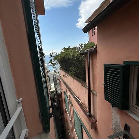 Elegante Stanza Rossa Mottino23 Bed and Breakfast Lerici Εξωτερικό φωτογραφία